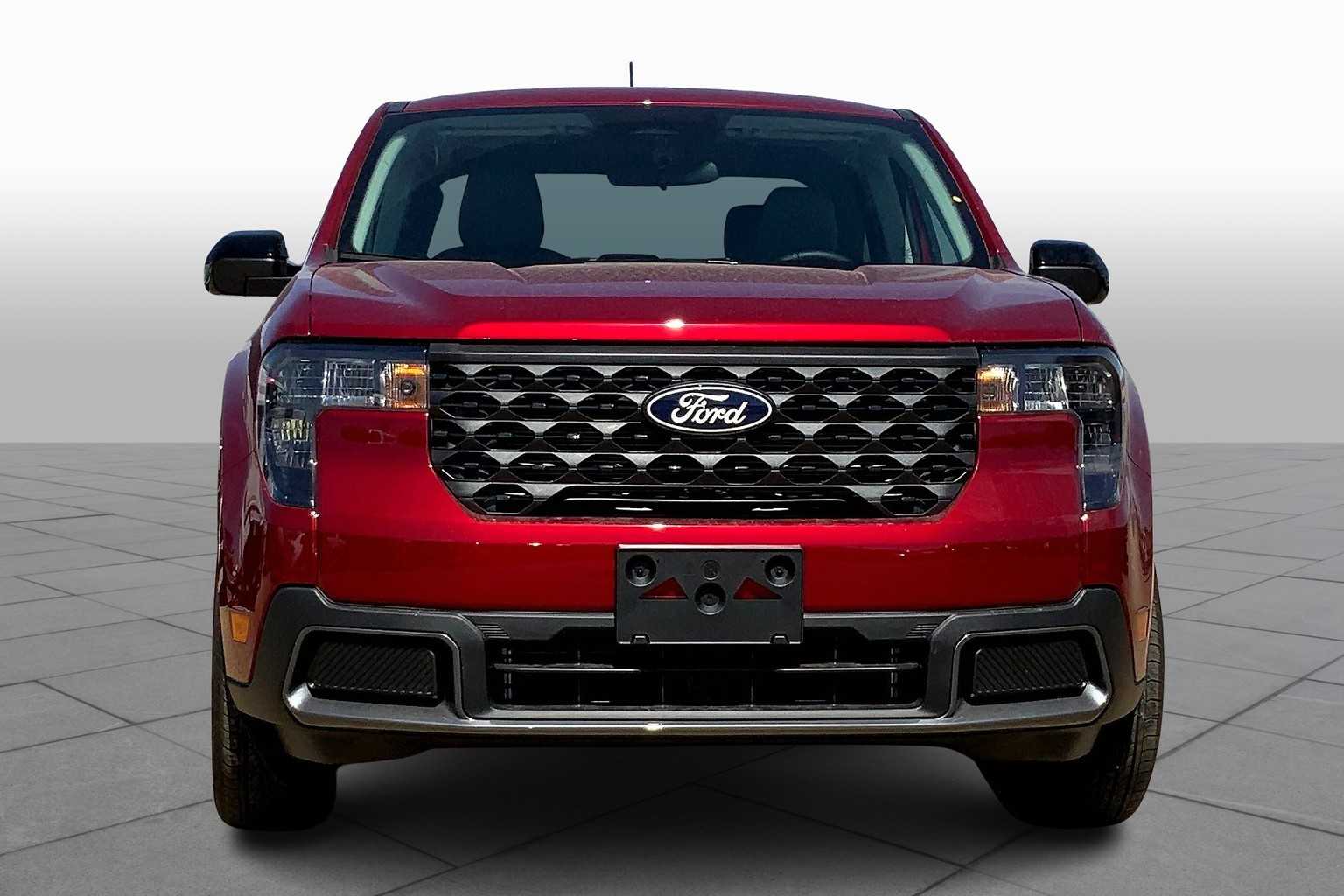 2025 Ford Maverick XLT photo 3