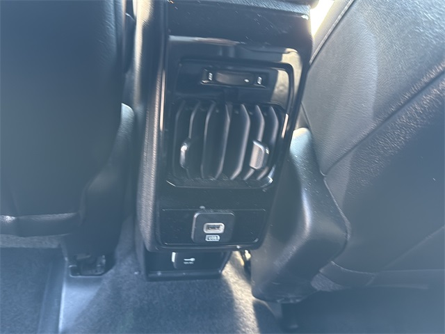 2024 Jeep Compass Limited photo 13