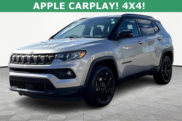 Pre-Owned 2022 Jeep Compass Altitude 4WD