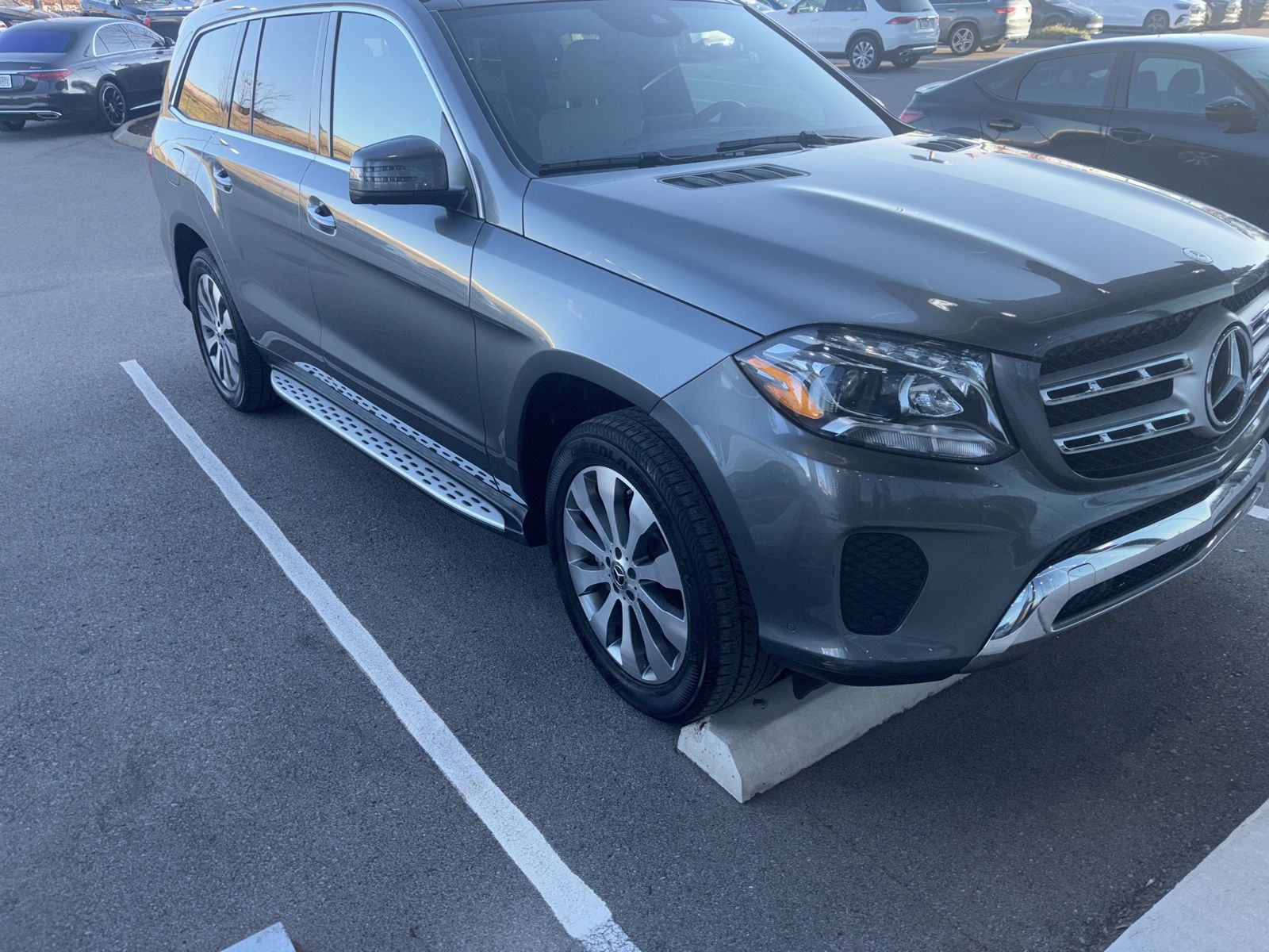 2017 Mercedes-Benz GLS-Class GLS450's photo