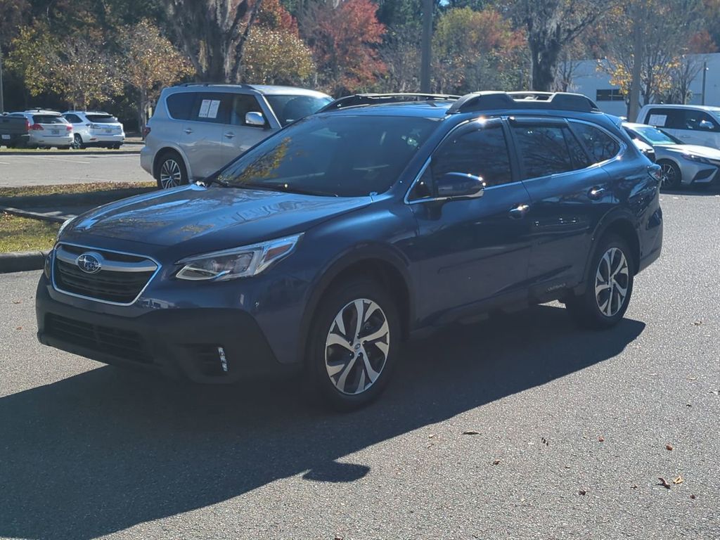 2021 Subaru Outback Limited's photo