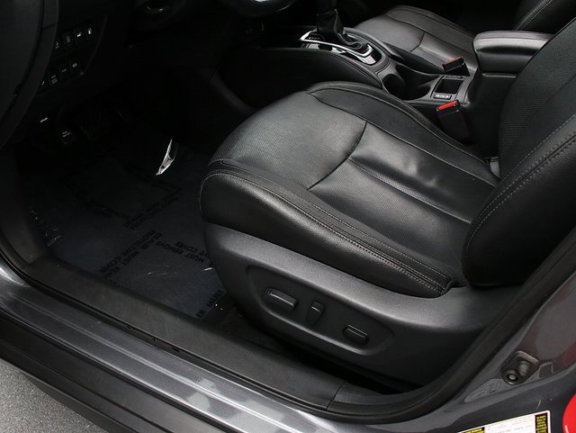 2018 Nissan Rogue SL photo 24