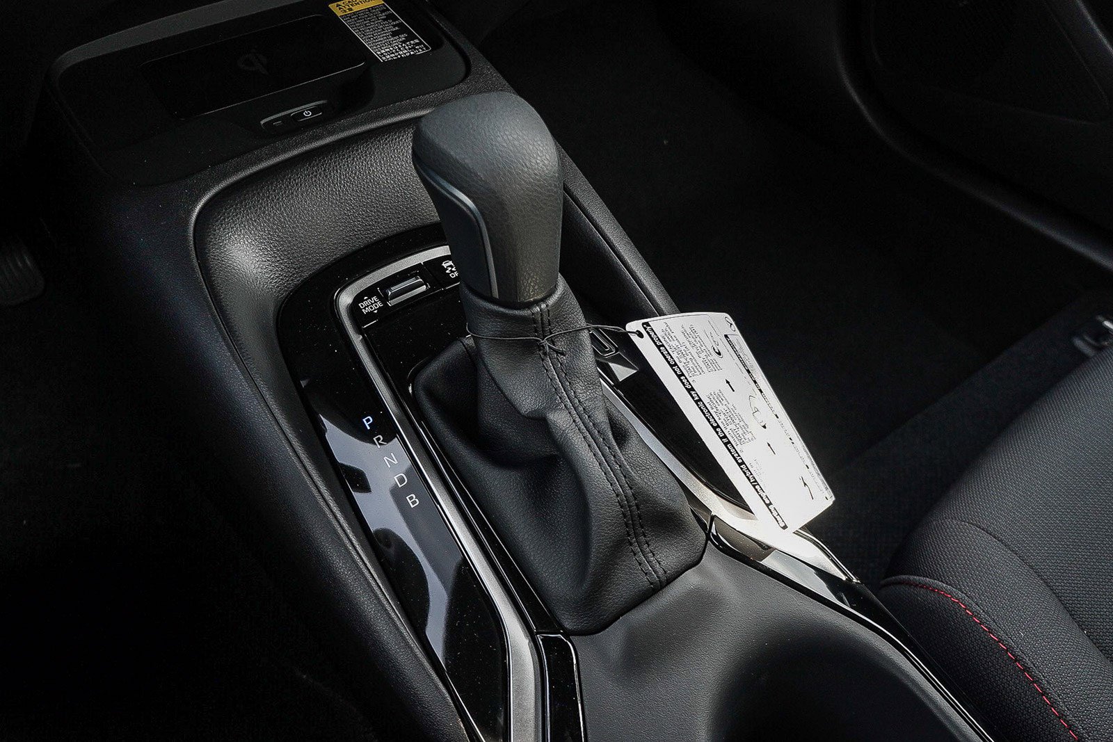 2025 Toyota Corolla SE photo 22