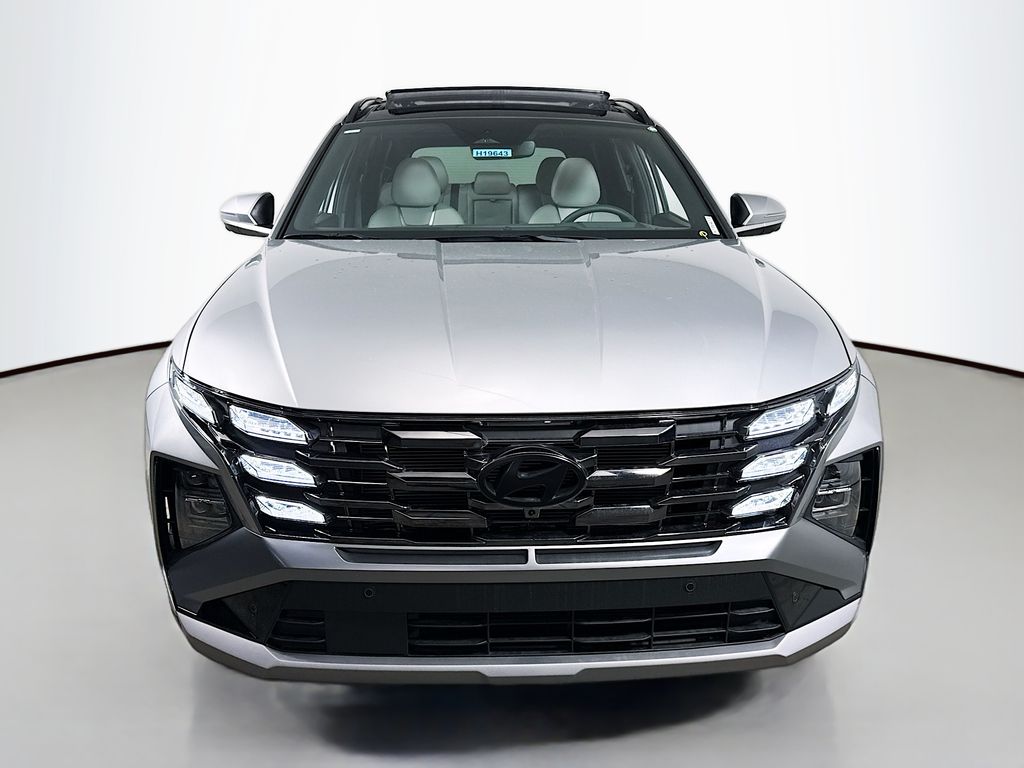 2025 Hyundai Tucson Limited photo 2