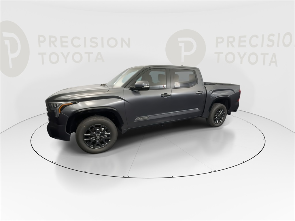 2025 Toyota Tundra Platinum CrewMax photo 9