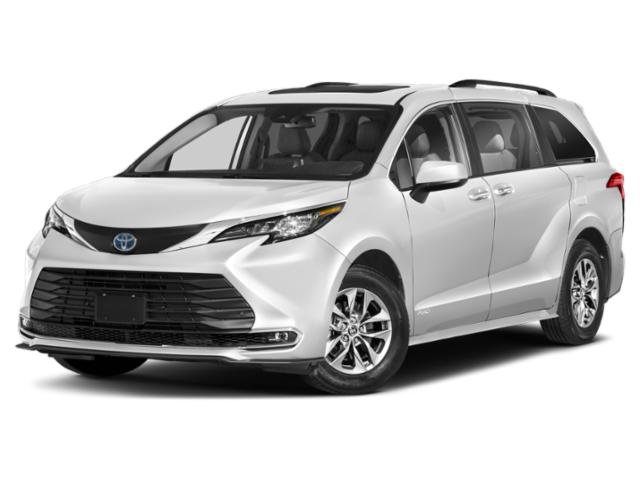 2024 Toyota Sienna XLE's photo