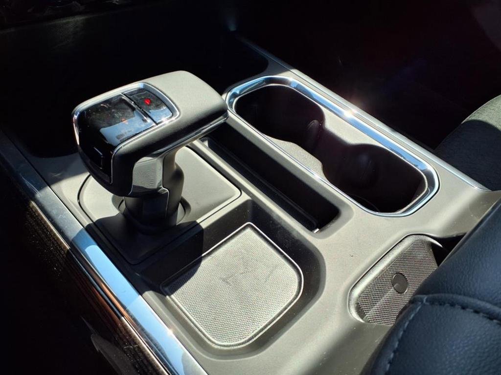 2026 Chevrolet Silverado 1500 RST photo 7