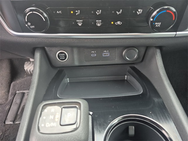 2022 Nissan Rogue S photo 38