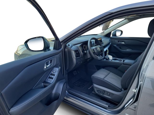 2026 Nissan Rogue SV photo 9