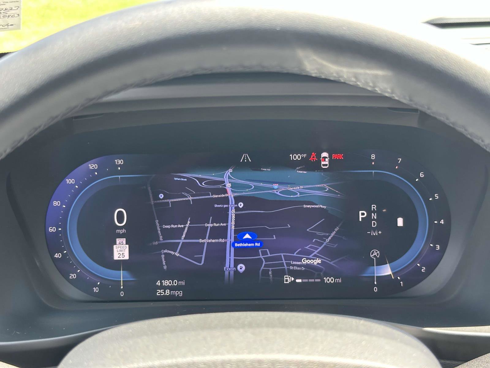 2025 Volvo XC40 Plus photo 10