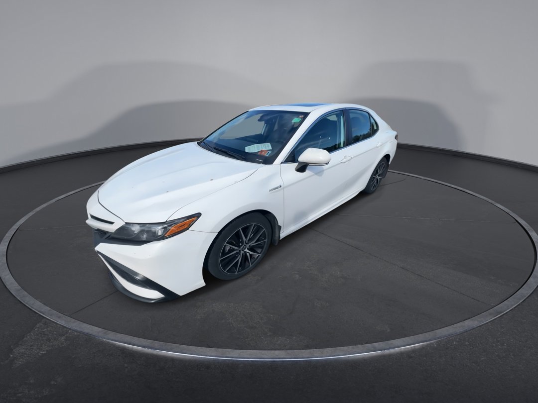 2021 Toyota Camry Hybrid SE photo 4
