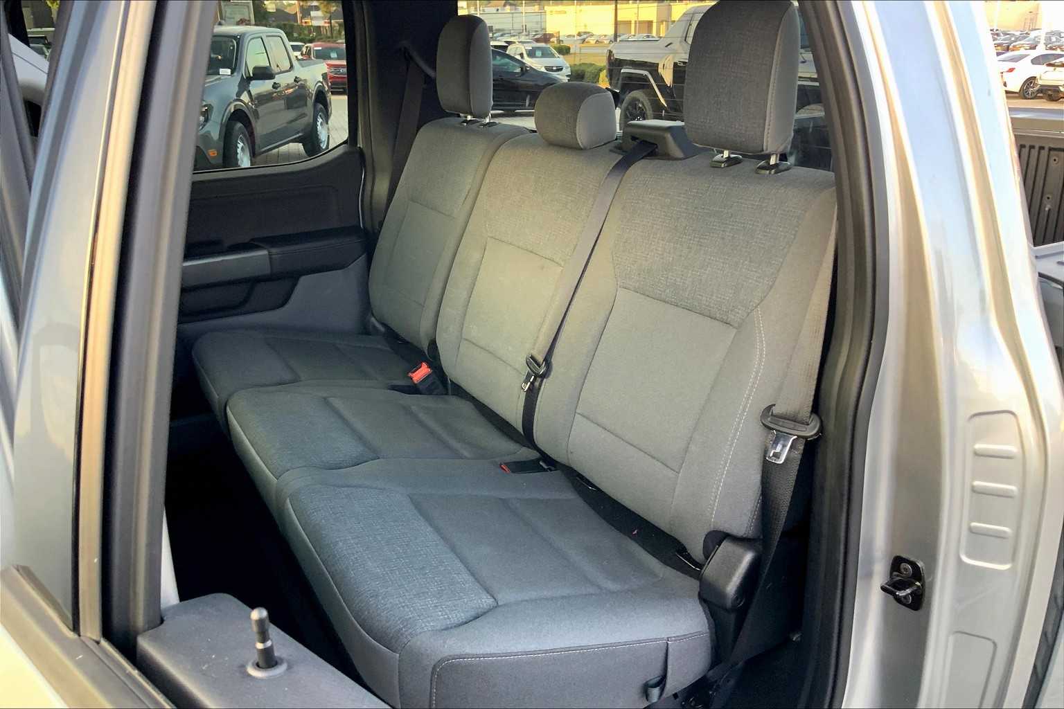 2024 Ford F-150 XLT photo 17