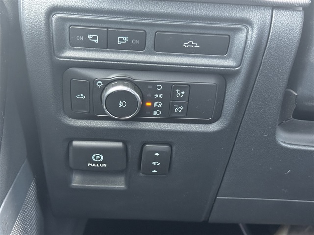 2021 Ford F-150 Platinum photo 22