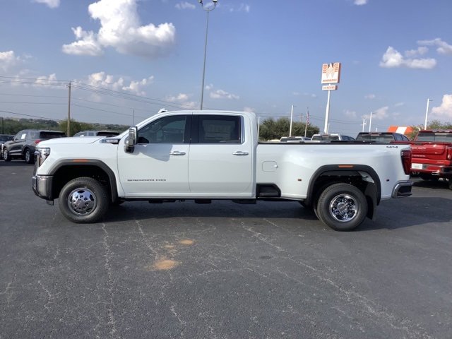 2026 Gmc Sierra 3500 HD SLT photo 4