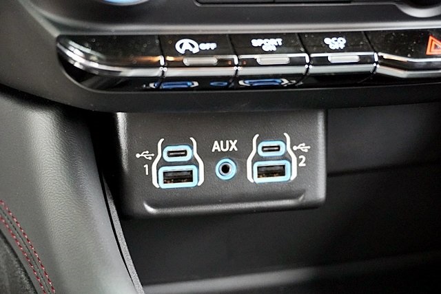 New 2026 Diamond Black Clear-Coat Exterior Paint Dodge GT image 34