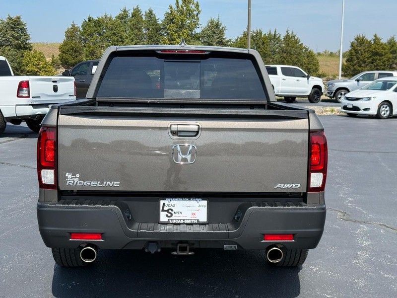 2022 Honda Ridgeline RTL photo 4