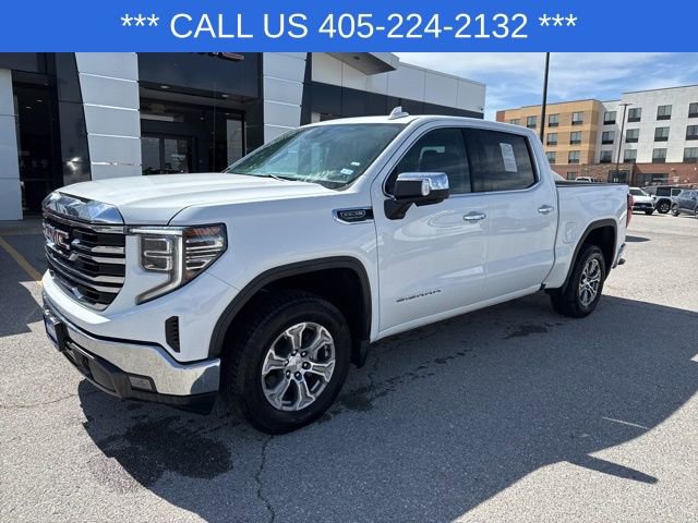 Used 2024 Summit White GMC SLT image 1