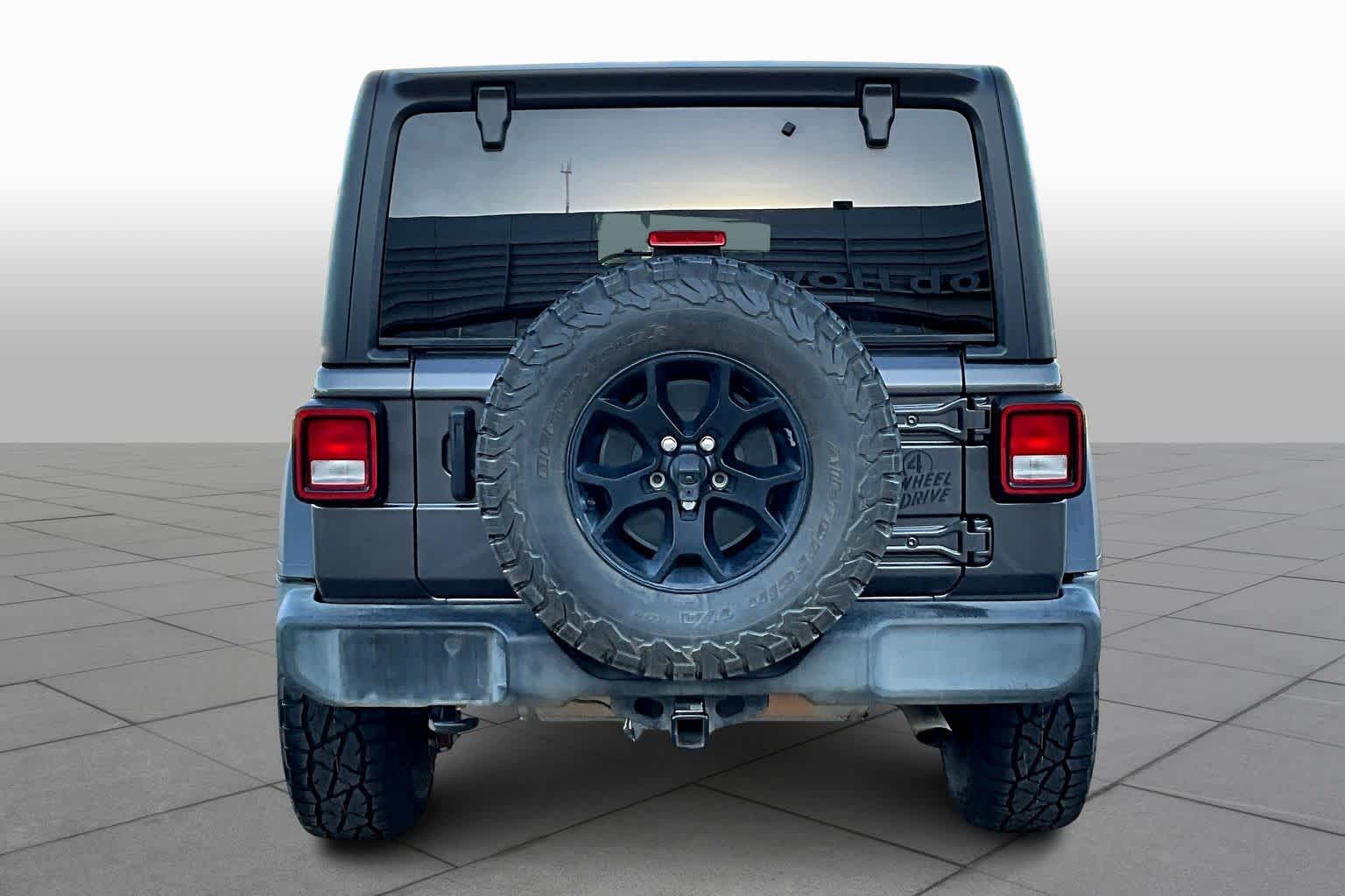 2020 Jeep Wrangler Unlimited Willys photo 4