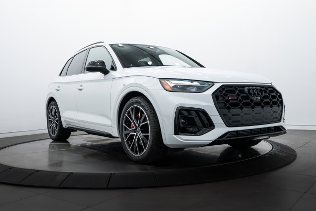 2025 Audi SQ5 Premium Plus