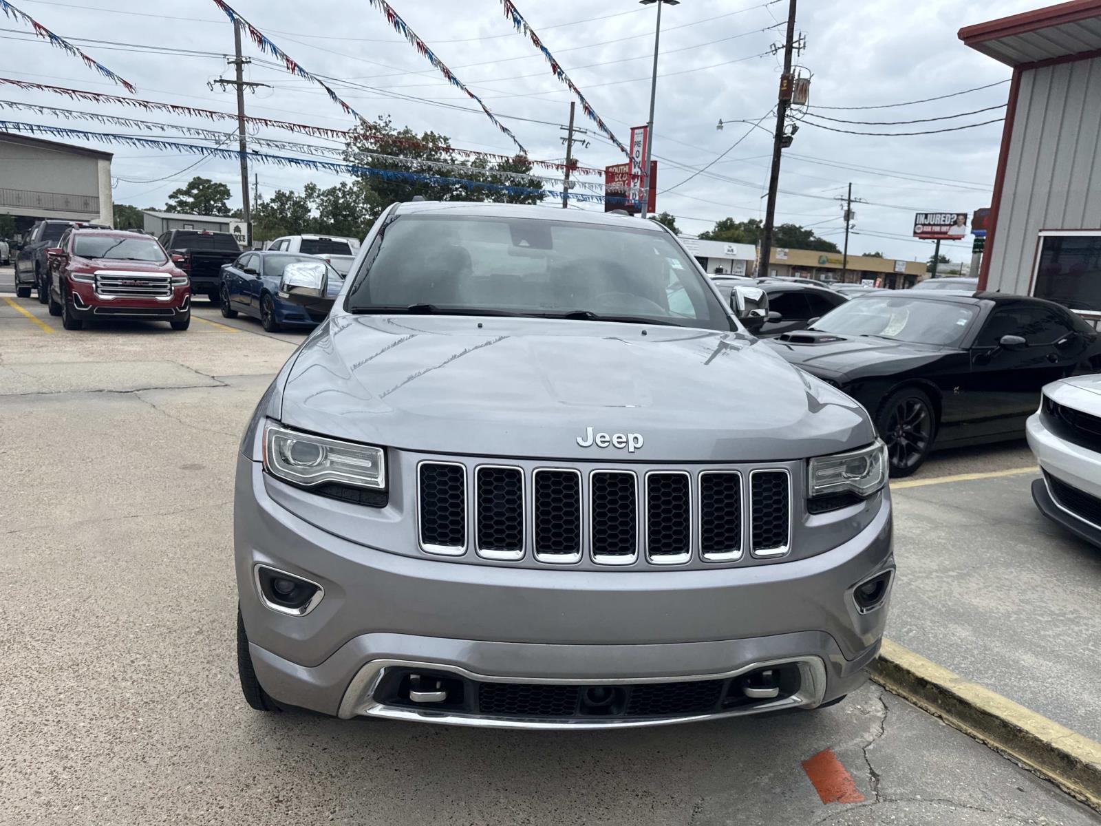 2014 Jeep Grand Cherokee Overland photo 2
