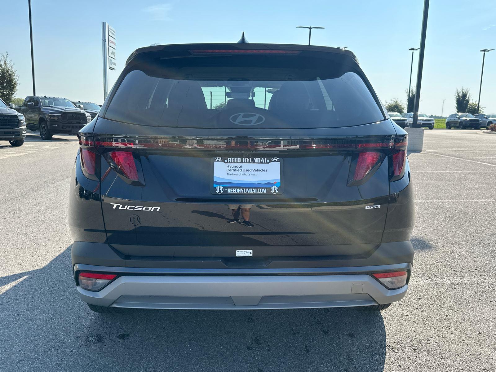 2025 Hyundai Tucson SEL photo 3
