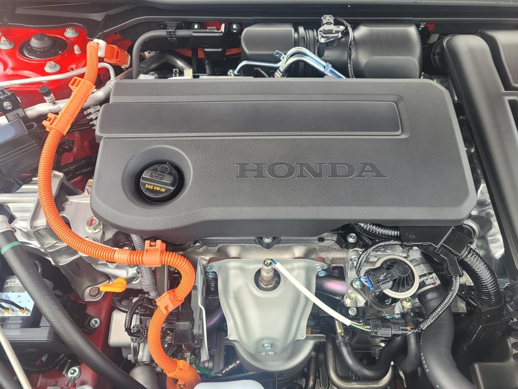 2026 Honda Civic Hatchback Hybrid Sport photo 8