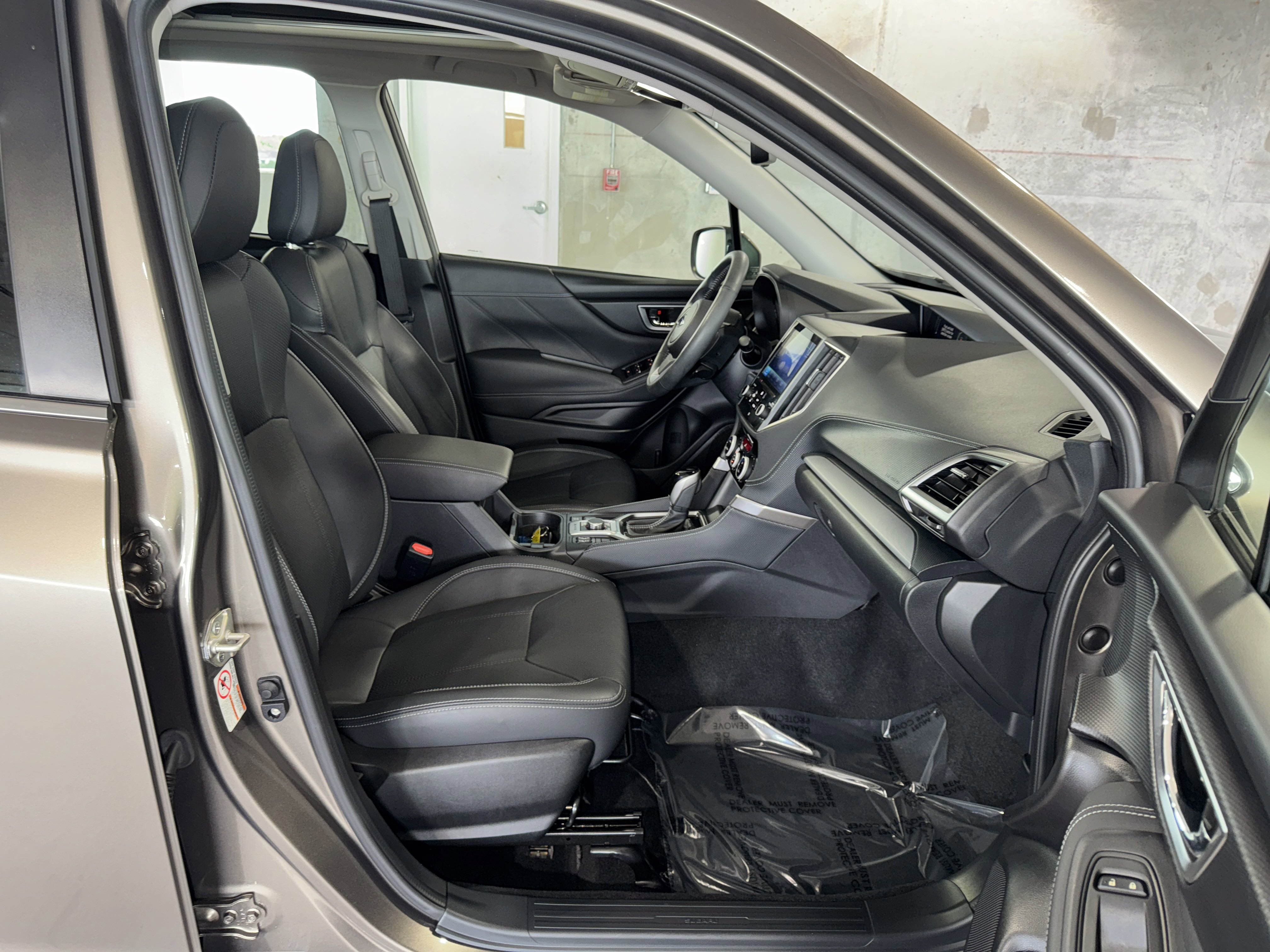 2020 Subaru Forester Limited photo 9