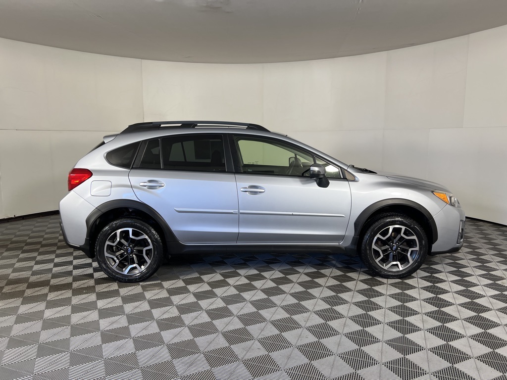 2017 Subaru Crosstrek 2.0i Limited photo 9