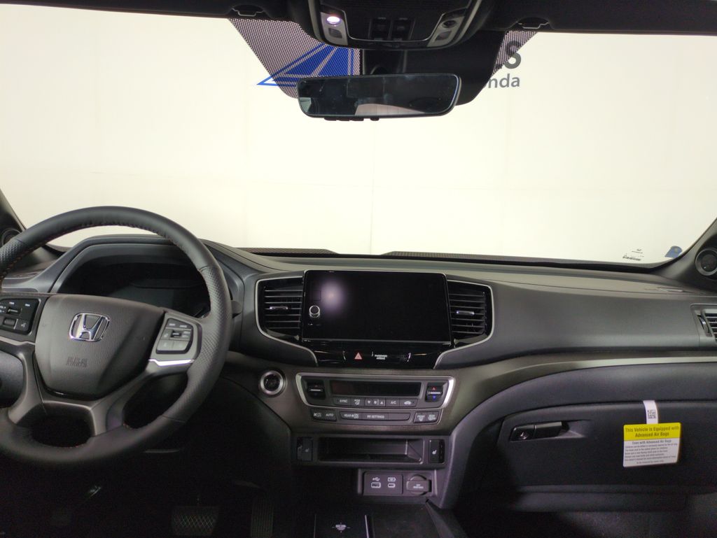 2025 Honda Ridgeline TrailSport photo 18