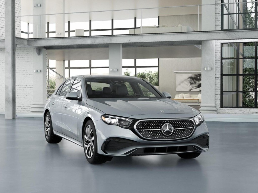 2026 Mercedes Benz E 350 photo 9