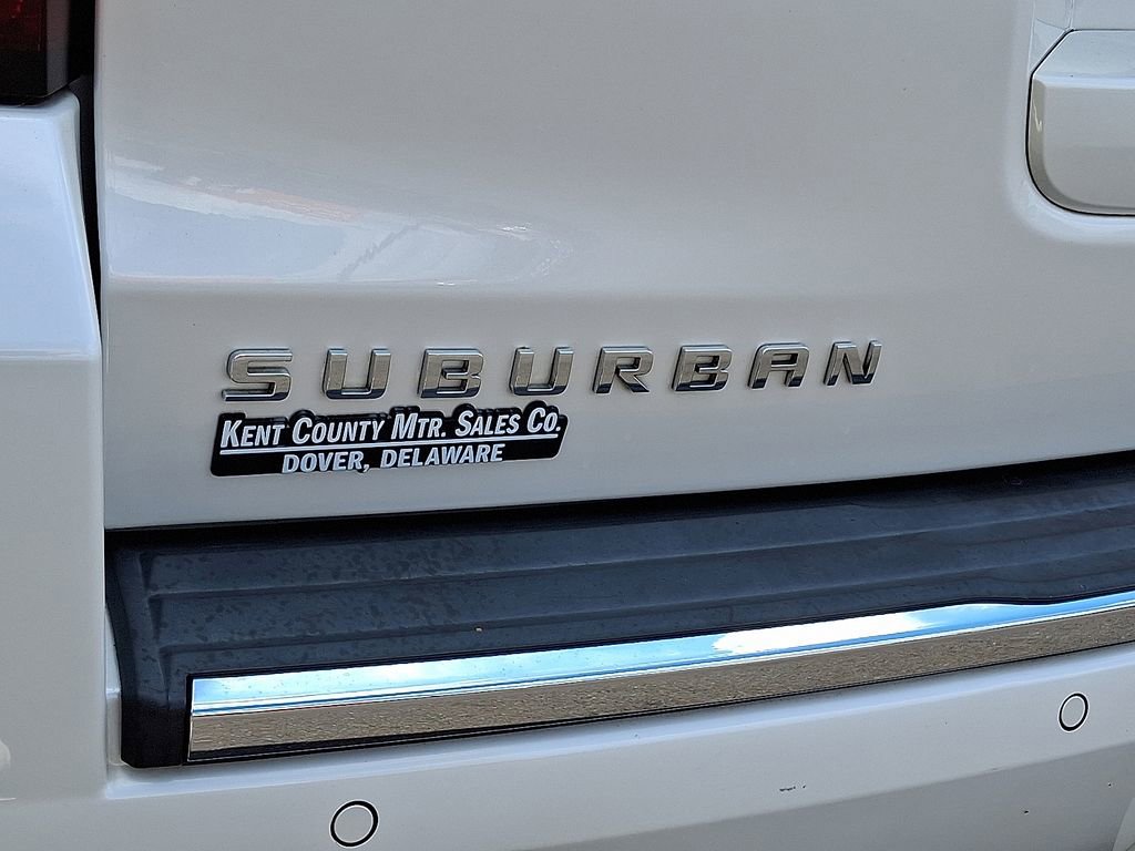 2019 Chevrolet Suburban Premier photo 28