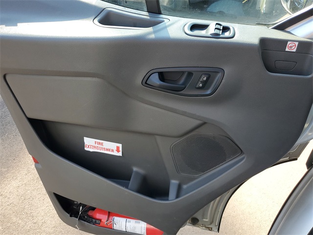 2020 Ford Transit photo 8
