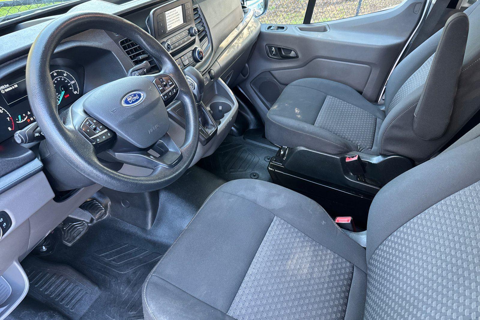 2023 Ford Transit Cargo Van photo 2