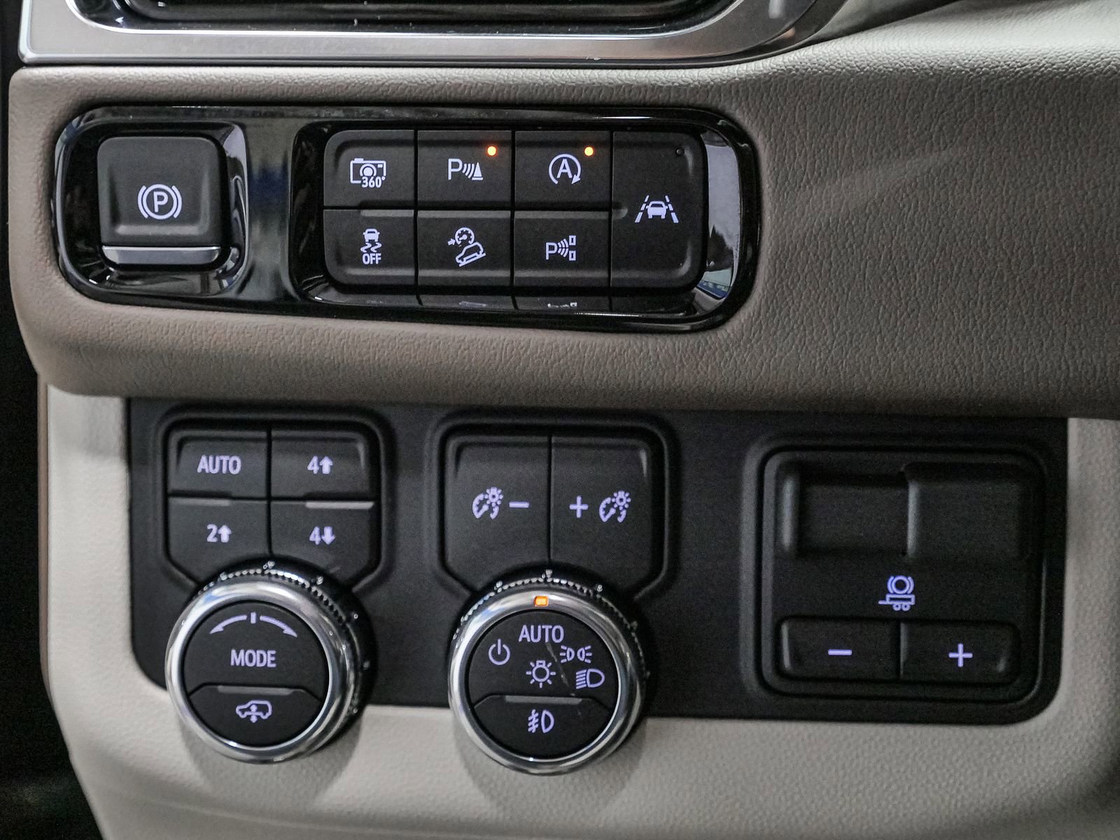 2025 Gmc Yukon Denali photo 29