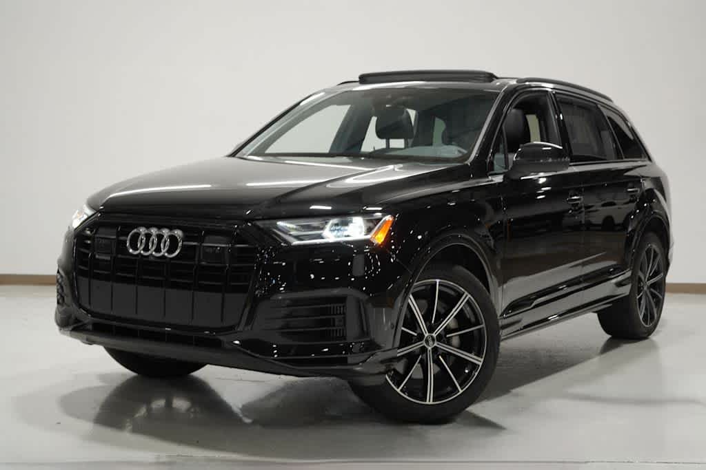 2022 Audi Q7 Premium Plus's photo