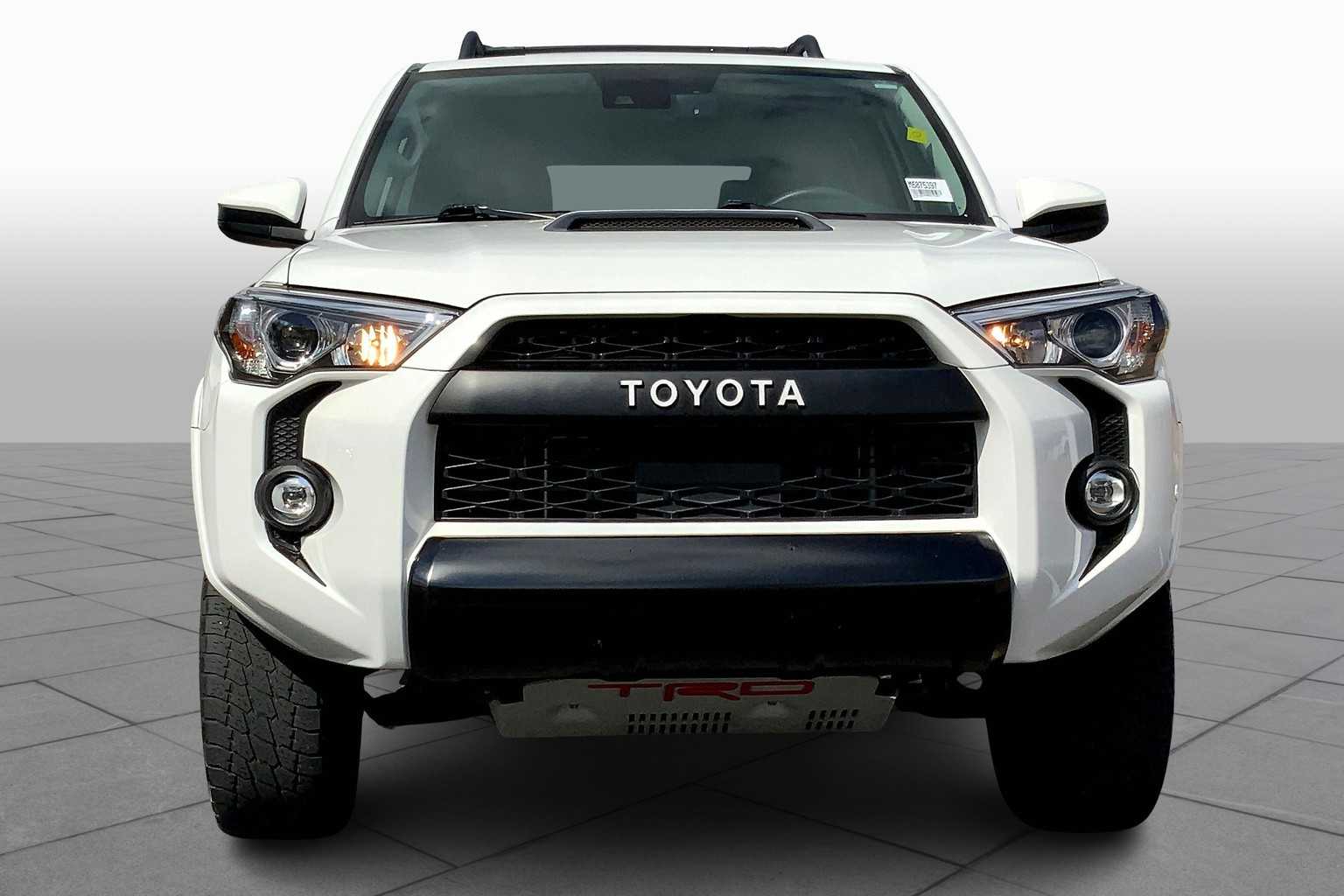 2021 Toyota 4Runner TRD Pro 4WD photo 3
