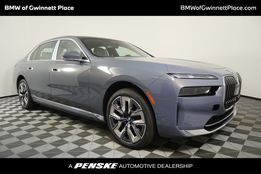 2026 BMW i7 50's photo