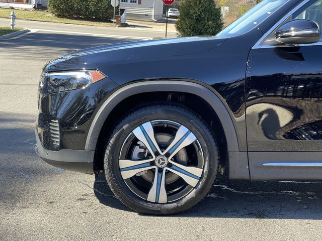 2023 Mercedes Benz EQB 350 4MATIC photo 2