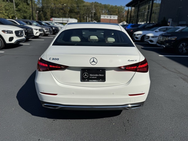 2025 Mercedes Benz C 300 4MATIC photo 4