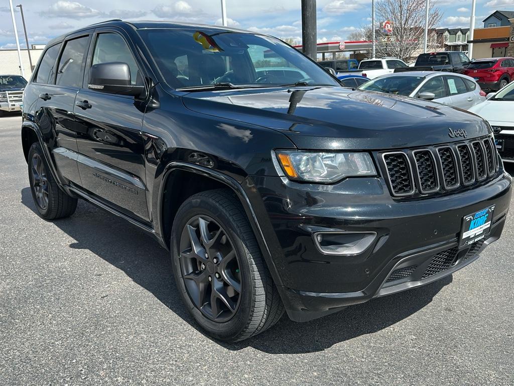 2021 Jeep Grand Cherokee Anniversary Edition photo 4