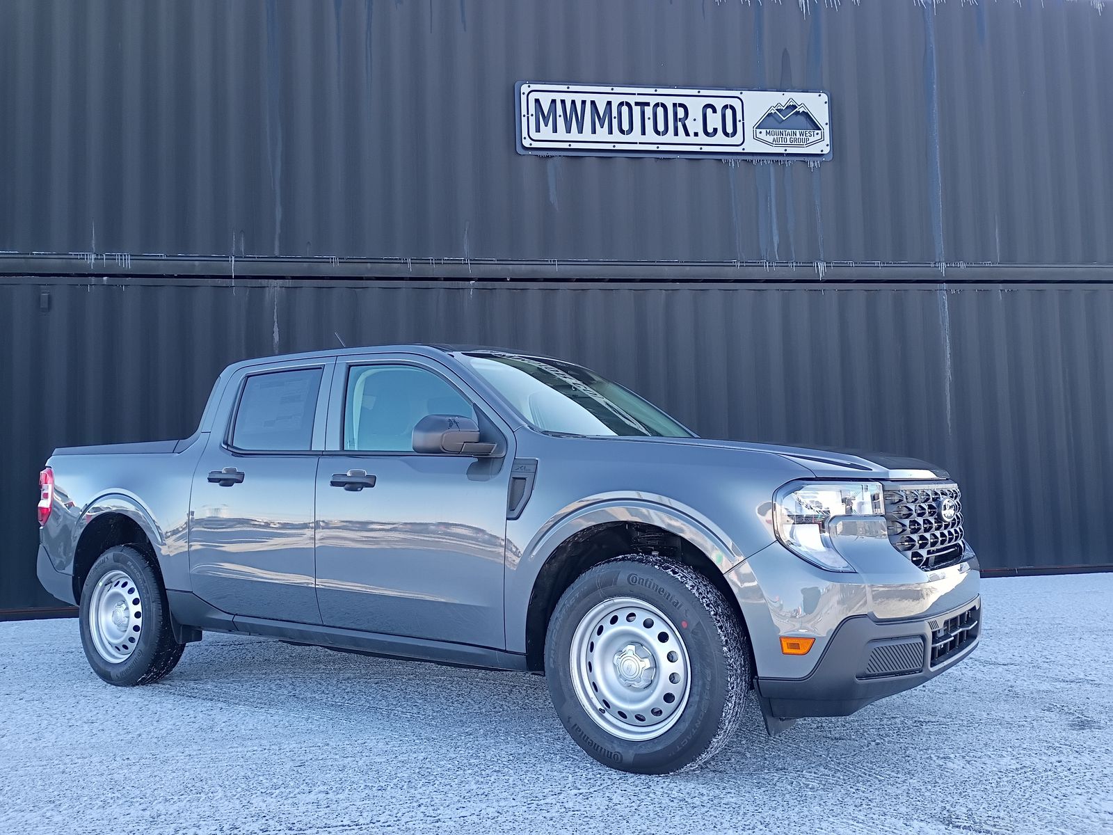 2026 Ford Maverick XL's photo