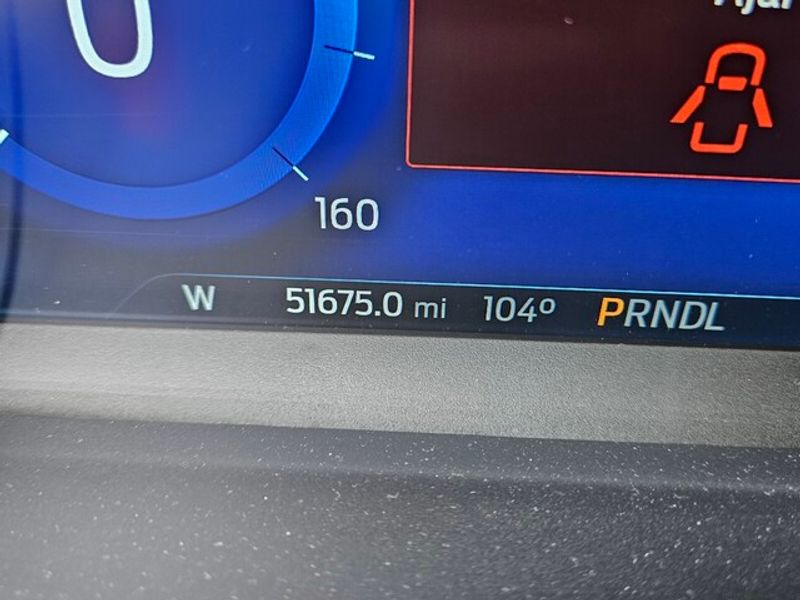 2022 Ford Escape Titanium Hybrid photo 28
