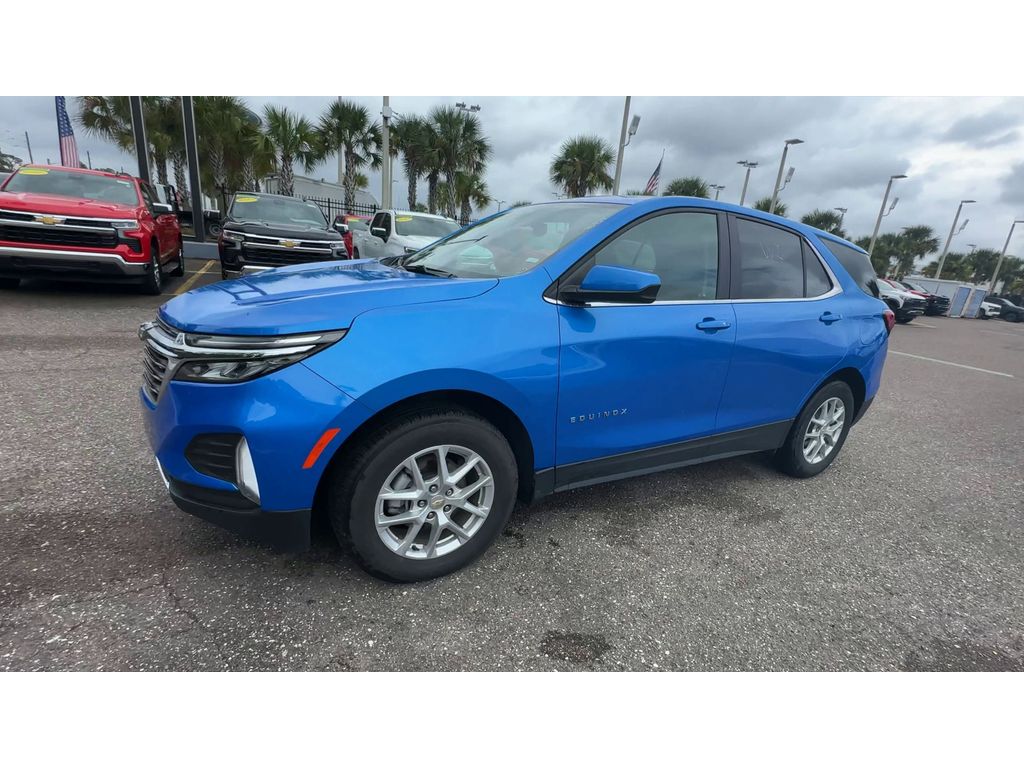 2024 Chevrolet Equinox LT photo 5
