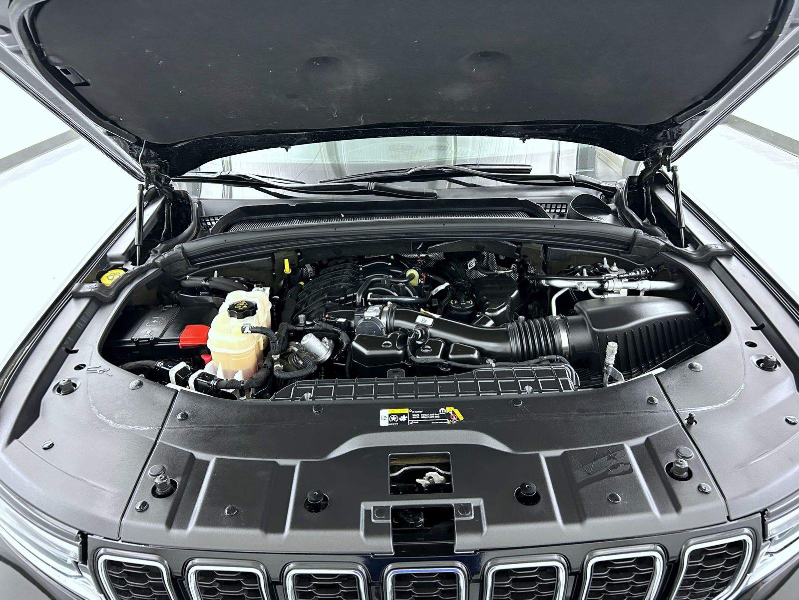 2021 Jeep Grand Cherokee Limited photo 25
