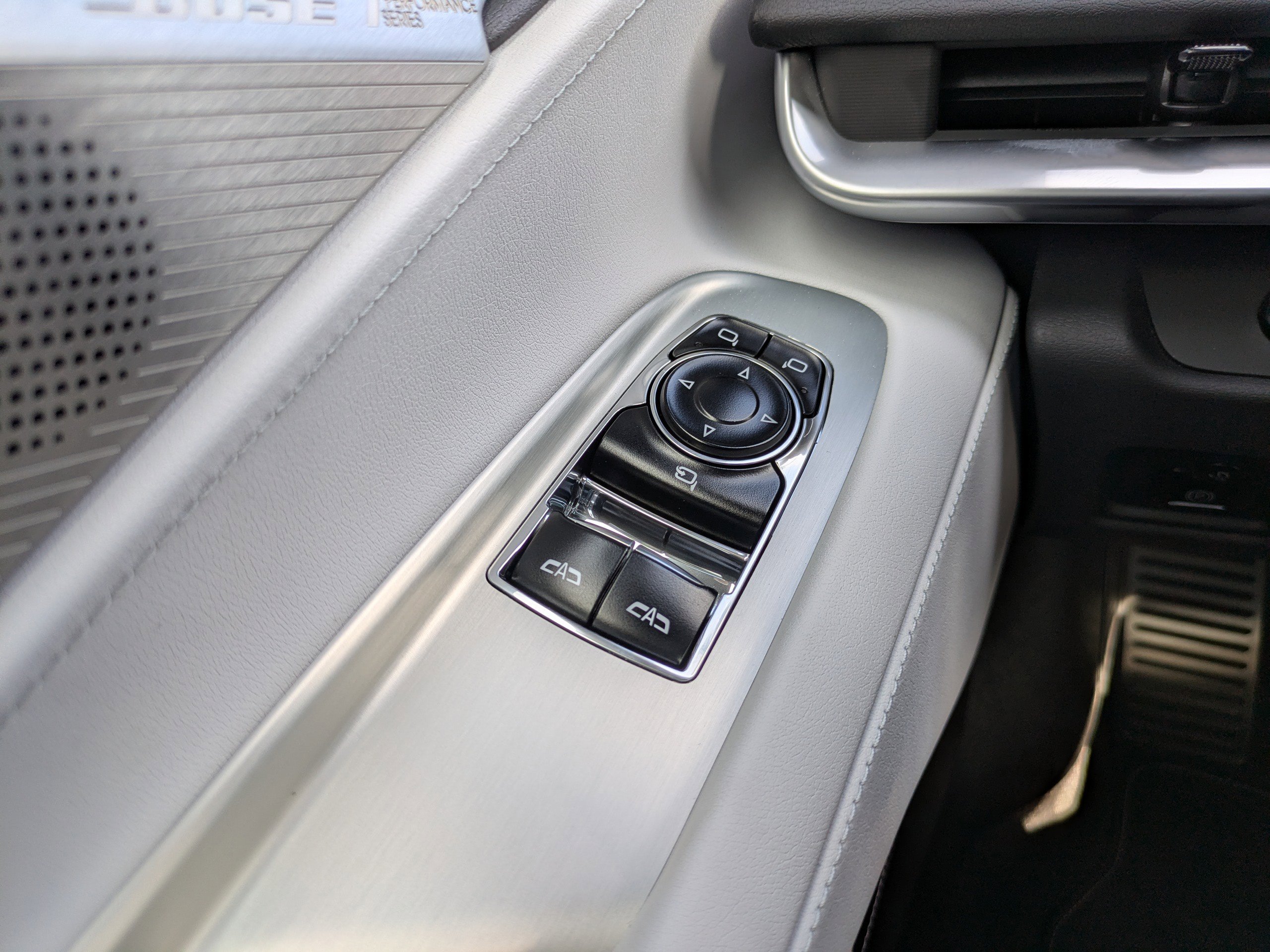 2022 Chevrolet Corvette Stingray 2LT photo 23