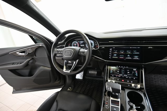2022 Audi Q7 55 Premium photo 25