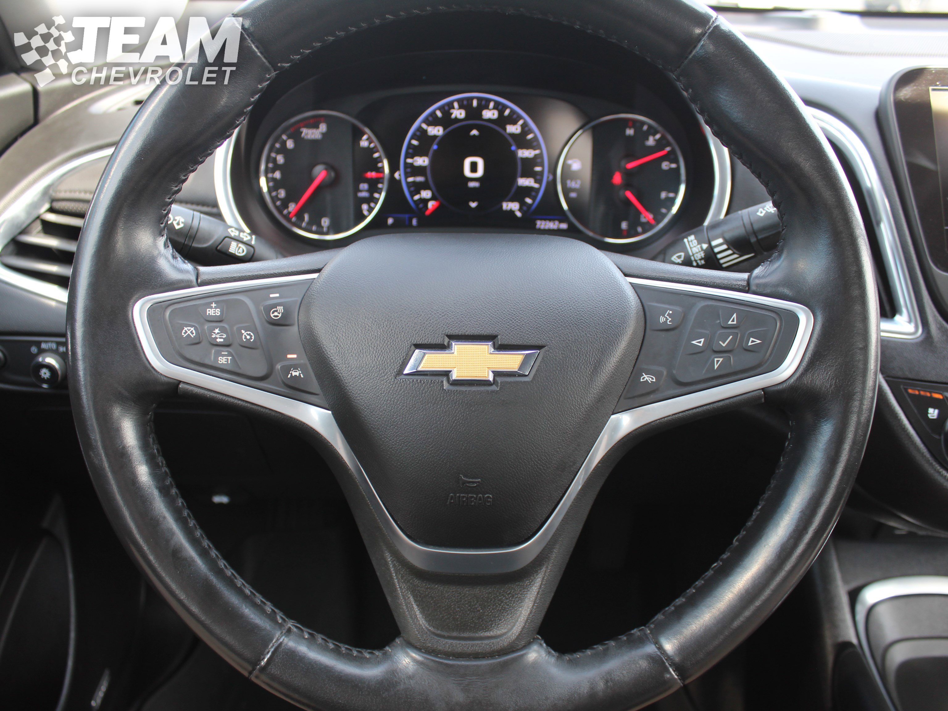 2022 Chevrolet Malibu Premier photo 13