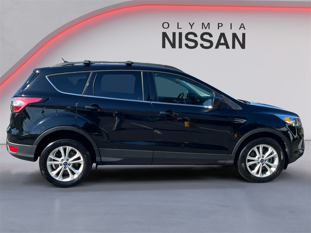 2018 Ford Escape SEL photo 6