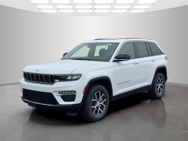 2025 Jeep Grand Cherokee Limited photo 3