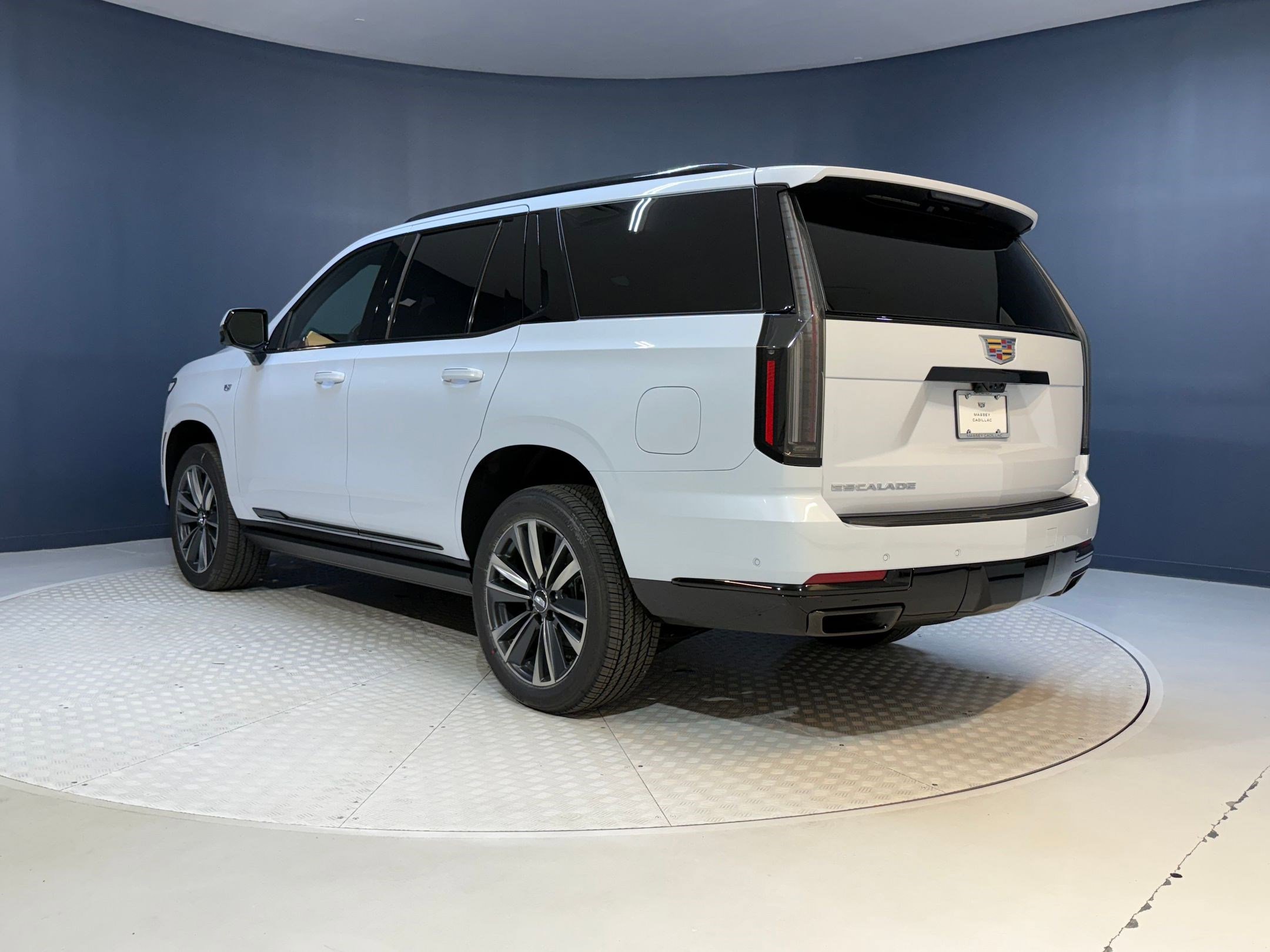 2026 Cadillac Escalade Sport photo 2